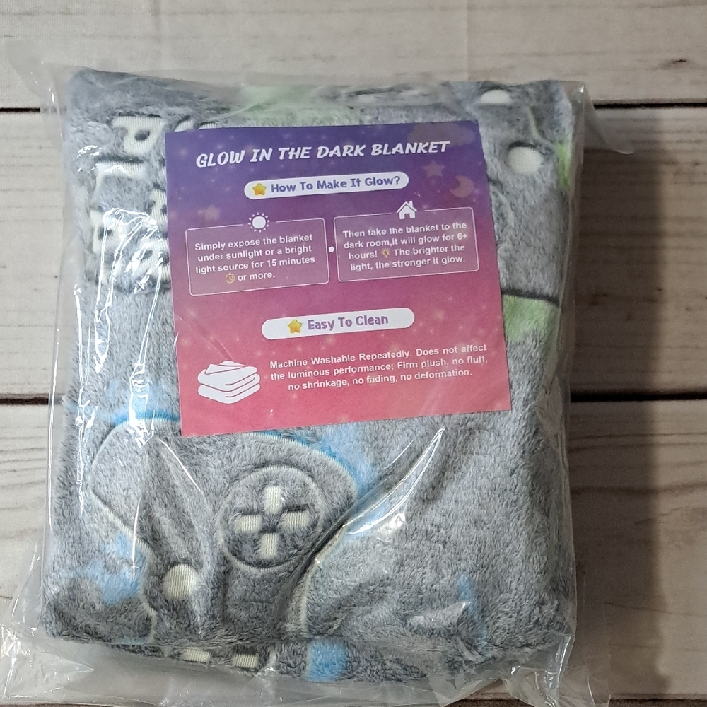 Glow in the Dark Blanket Gamer Design